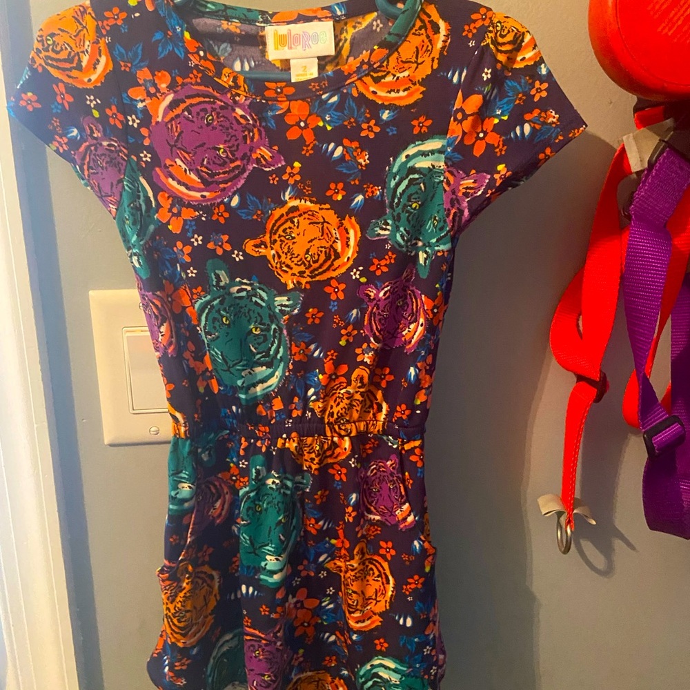 Size 2 Lularoe Mae dress with pockets. Tiger print